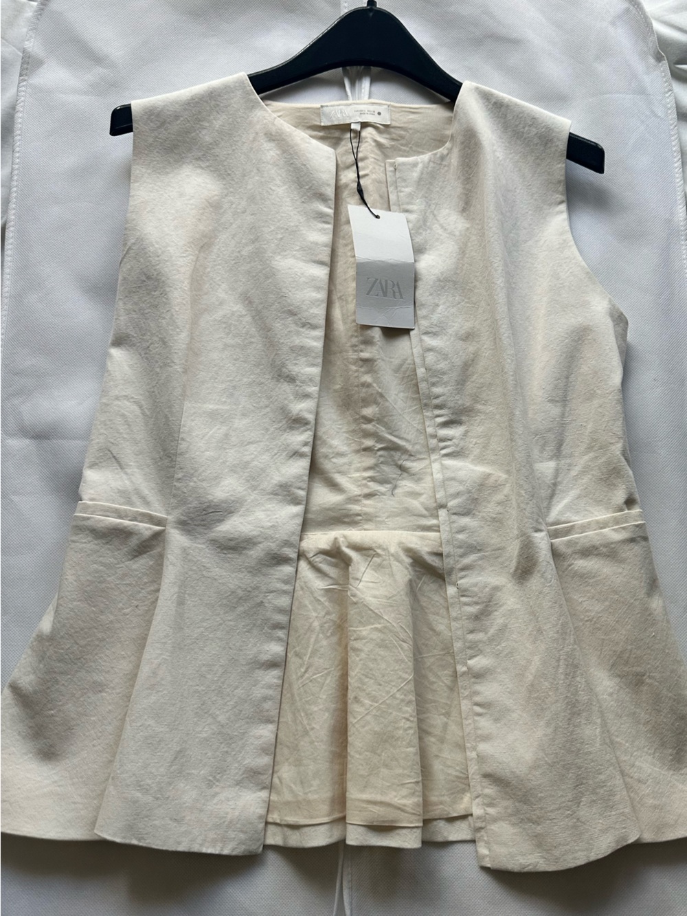 Zara Cream Sleeveless Tailored Vest